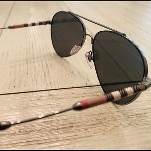 Burberry 0BE3092Q Aviator Sunglasses